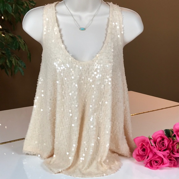 WISH CREAM COLORED SEQUIN TANK STYLE LOOSE TOP SM - Picture 3 of 8